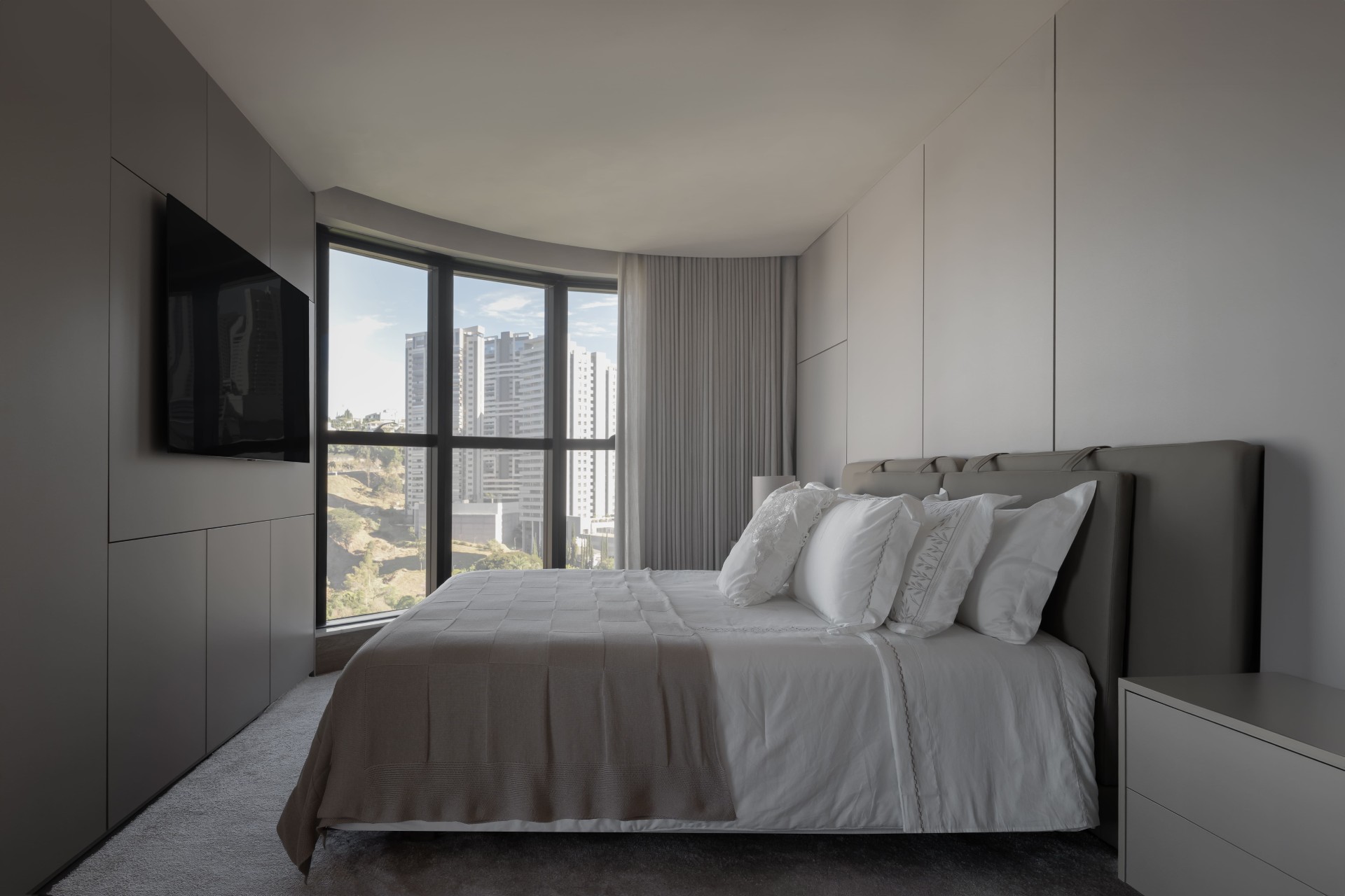 Apartamento RJ Henrique Hoffman 08 1920 x 1920 - Henrique Hoffman