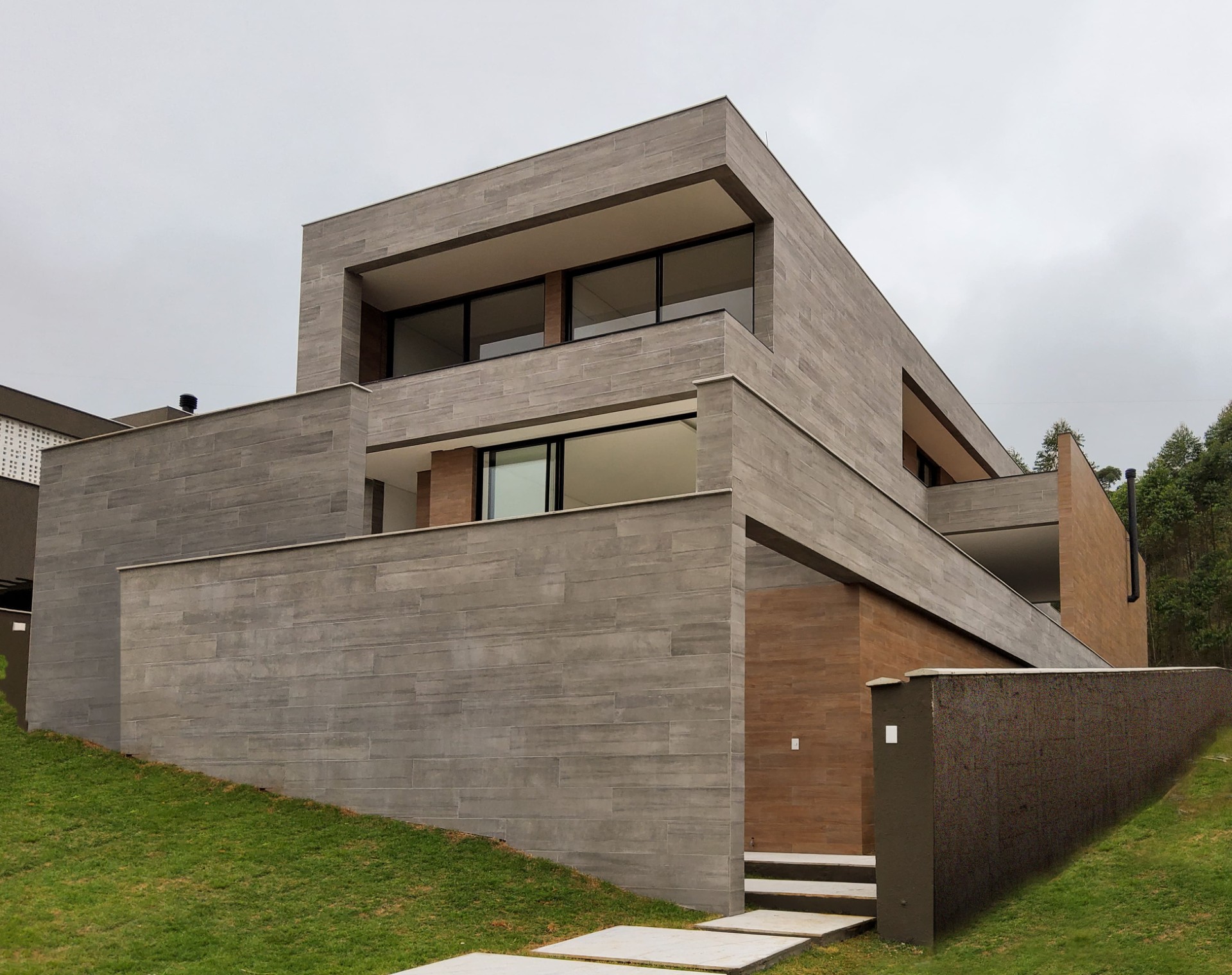 Casa J13 Henrique Hoffman02 1920x1920 1 - Henrique Hoffman