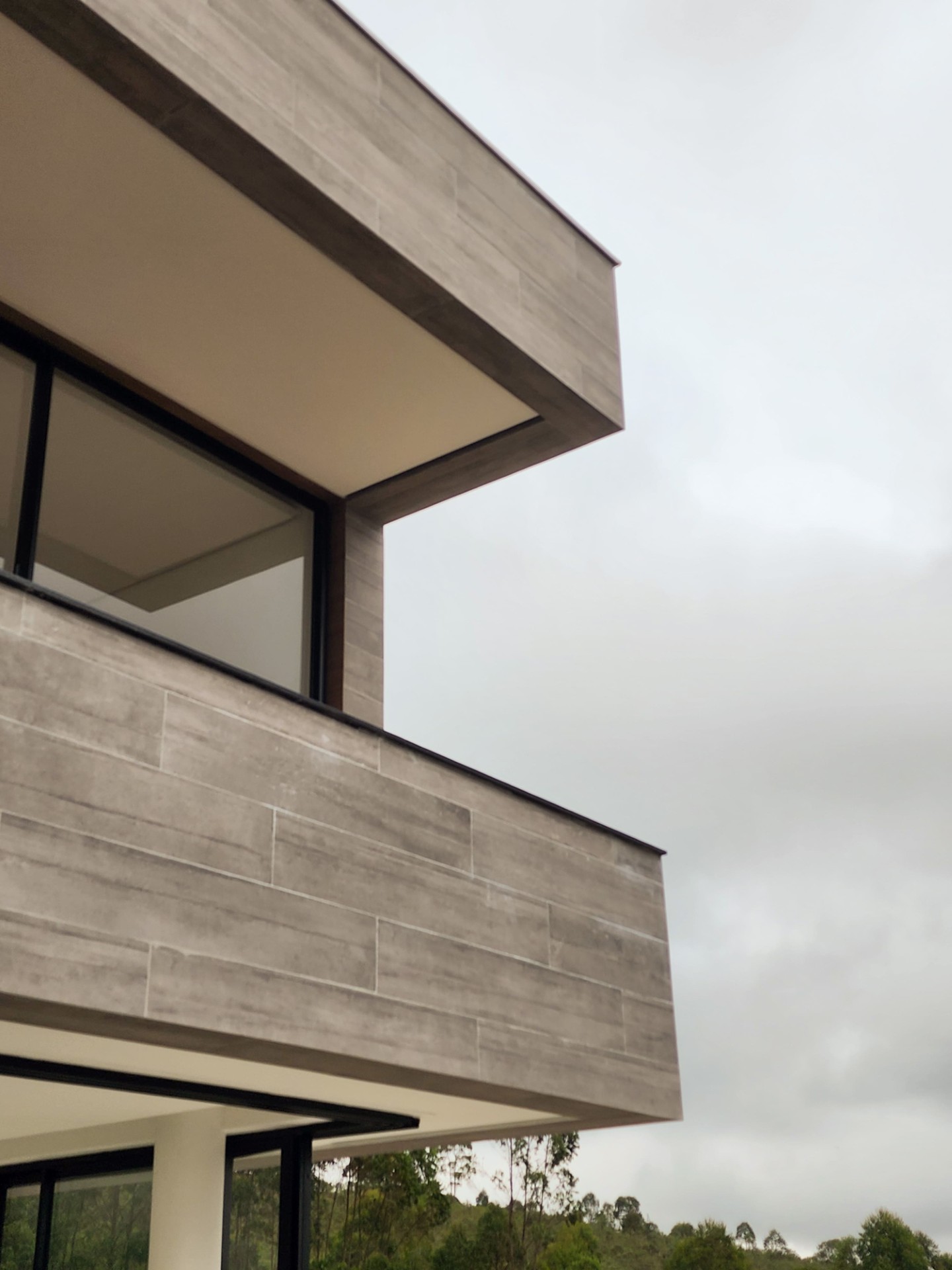 Casa J13 Henrique Hoffman03 1920x1920 1 - Henrique Hoffman