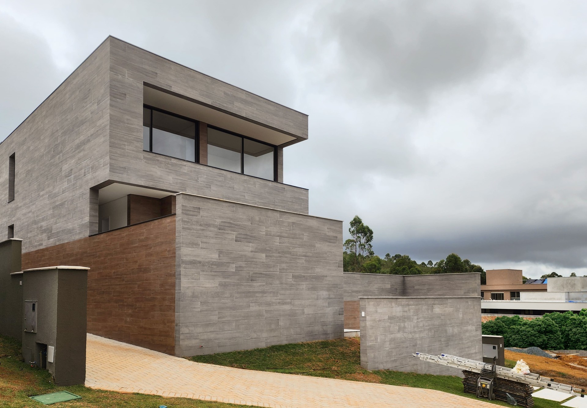 Casa J13 Henrique Hoffman07 1920x1920 1 - Henrique Hoffman