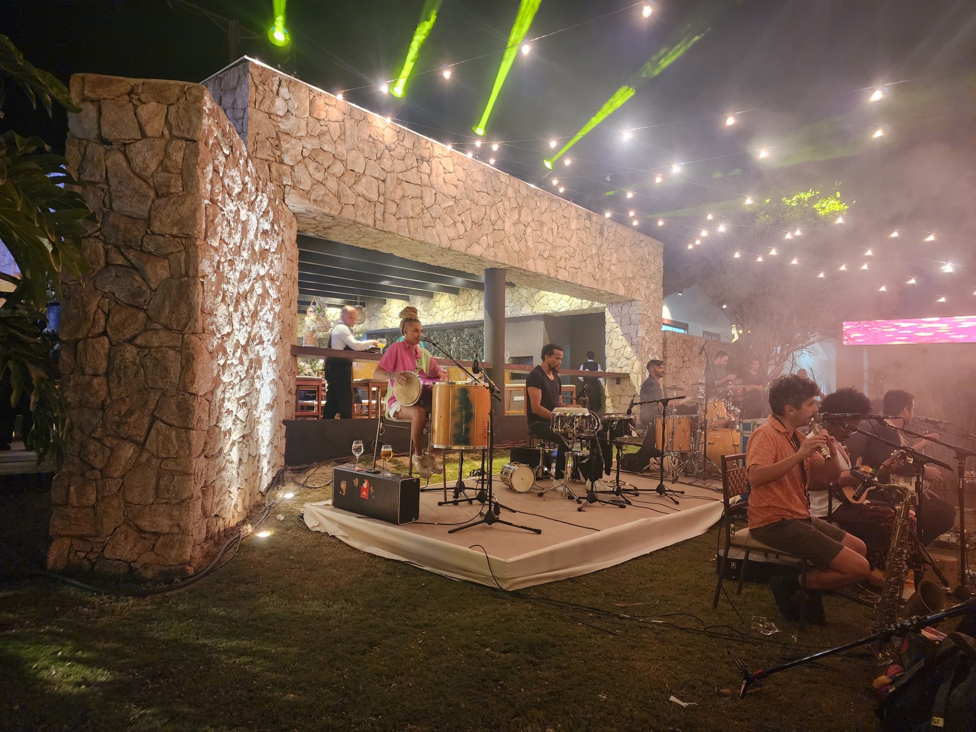 Casa Miguelao Henrique Hoffman20240907 193014 1920x1920 1 - Henrique Hoffman