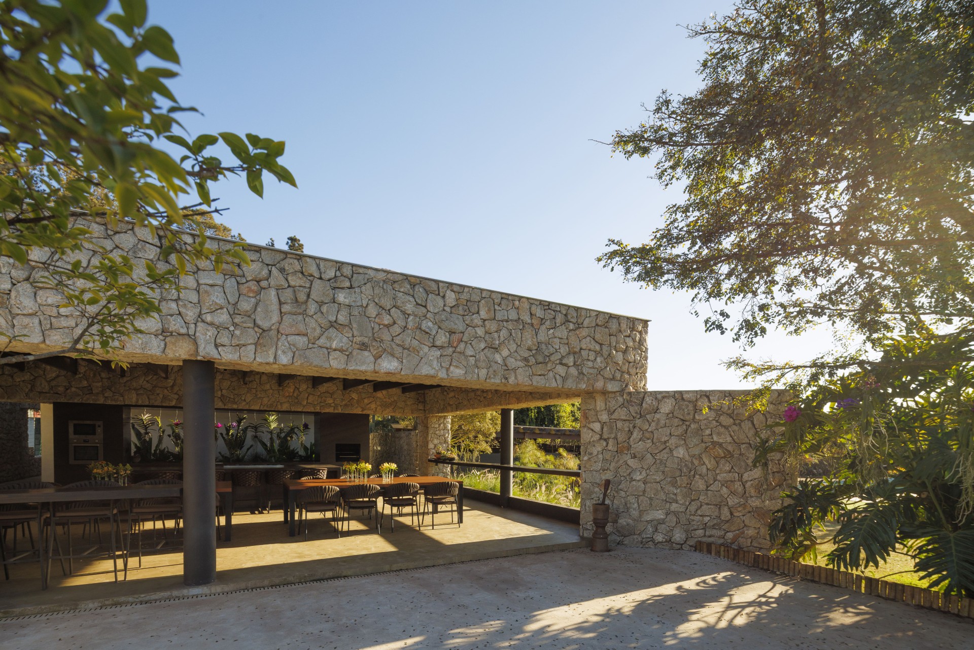 Casa Miguelao Henrique Hoffman BFR9513 1920x1920 1 - Henrique Hoffman