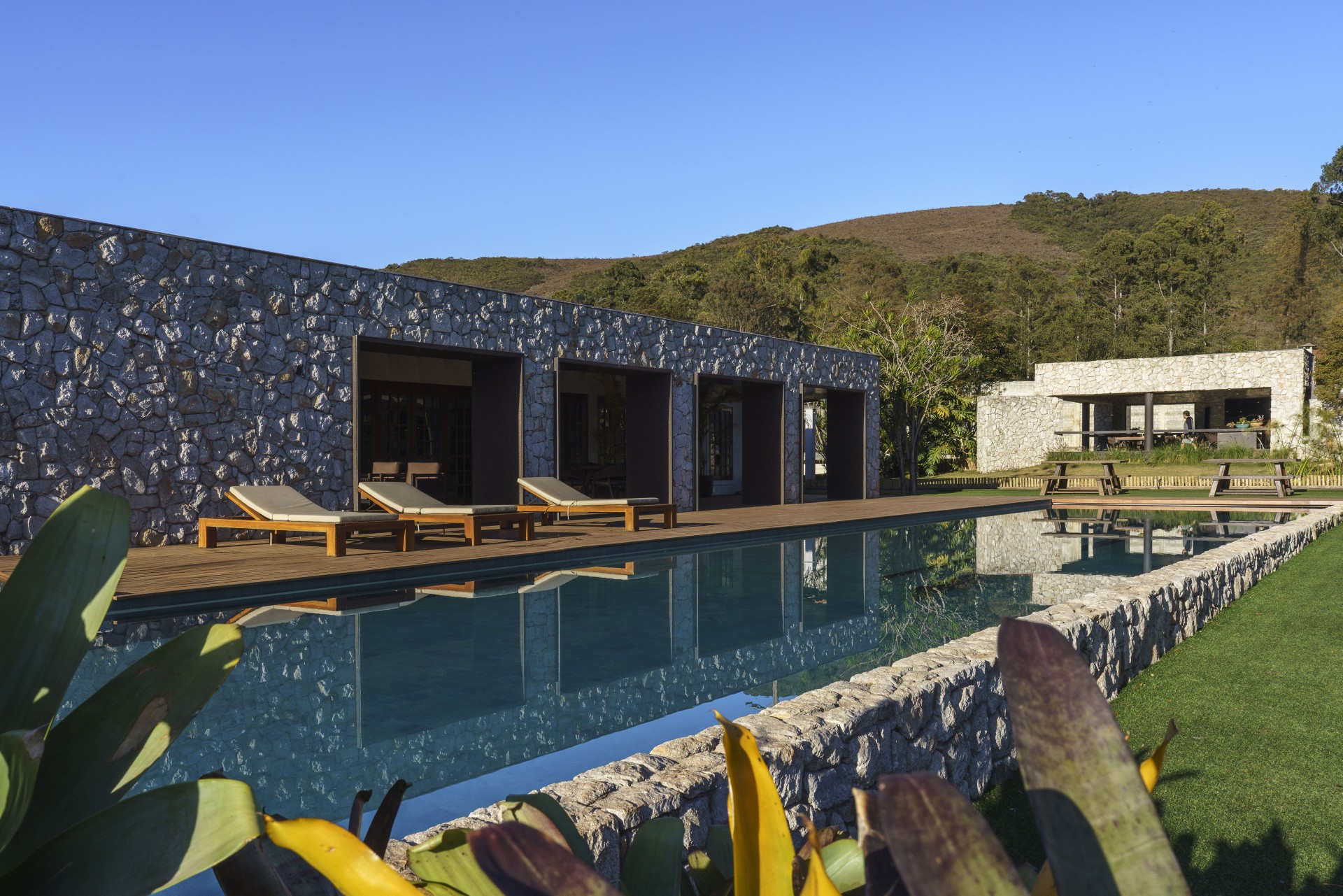 Casa Miguelao Henrique Hoffman JBF9653 1920x1920 1 - Henrique Hoffman