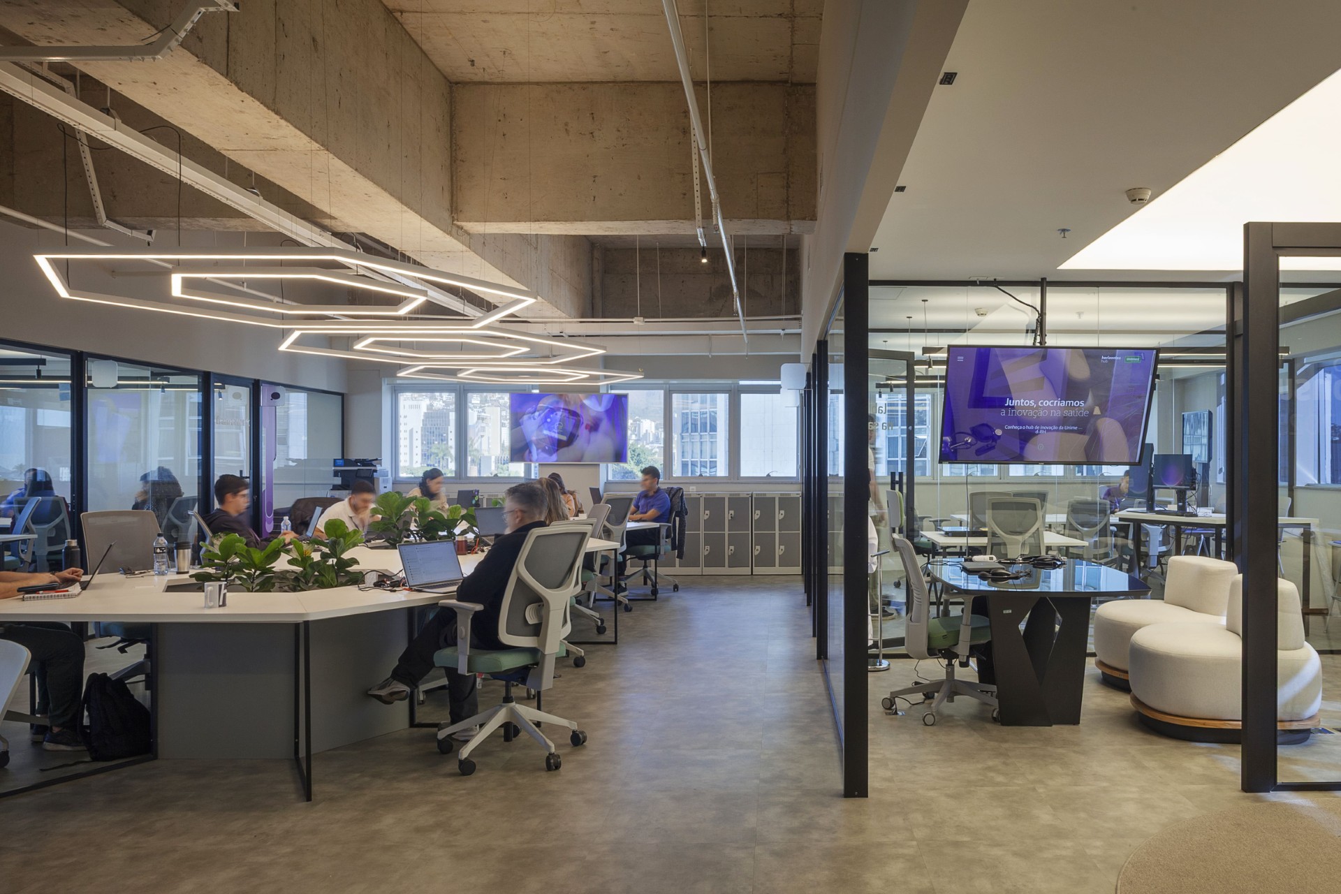 Unimed Hub de inovacoes Henrique Hoffman 01 1920x1920 1 - Henrique Hoffman